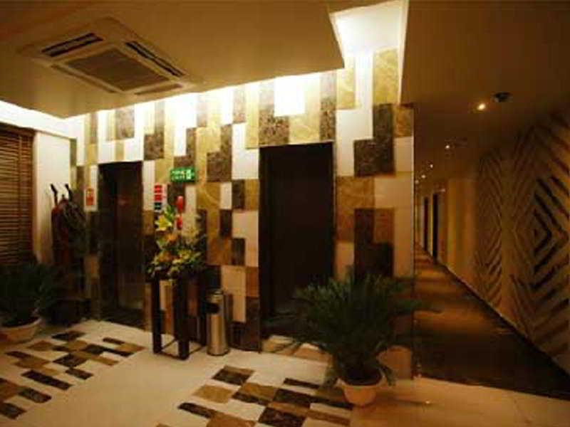 The Grand Hotel Bizzotel Gurgaon Ngoại thất bức ảnh